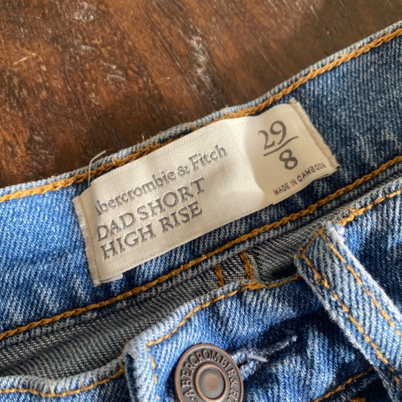 Abercrombie & fitch Dad Short High Rise - Picture 2 of 3